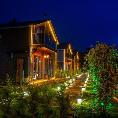 Poison Garden Suite Gozalan Exterior photo